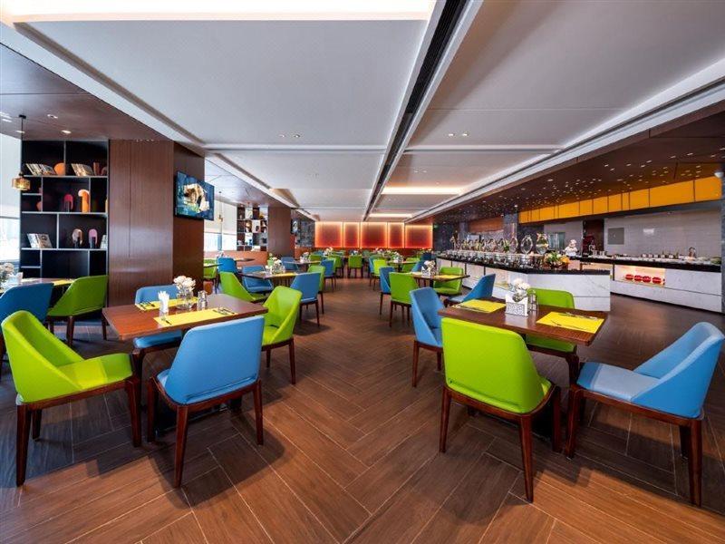 Hampton By Hilton Huizhou Zhongkai Hi-Tech Zone Hotell Exteriör bild